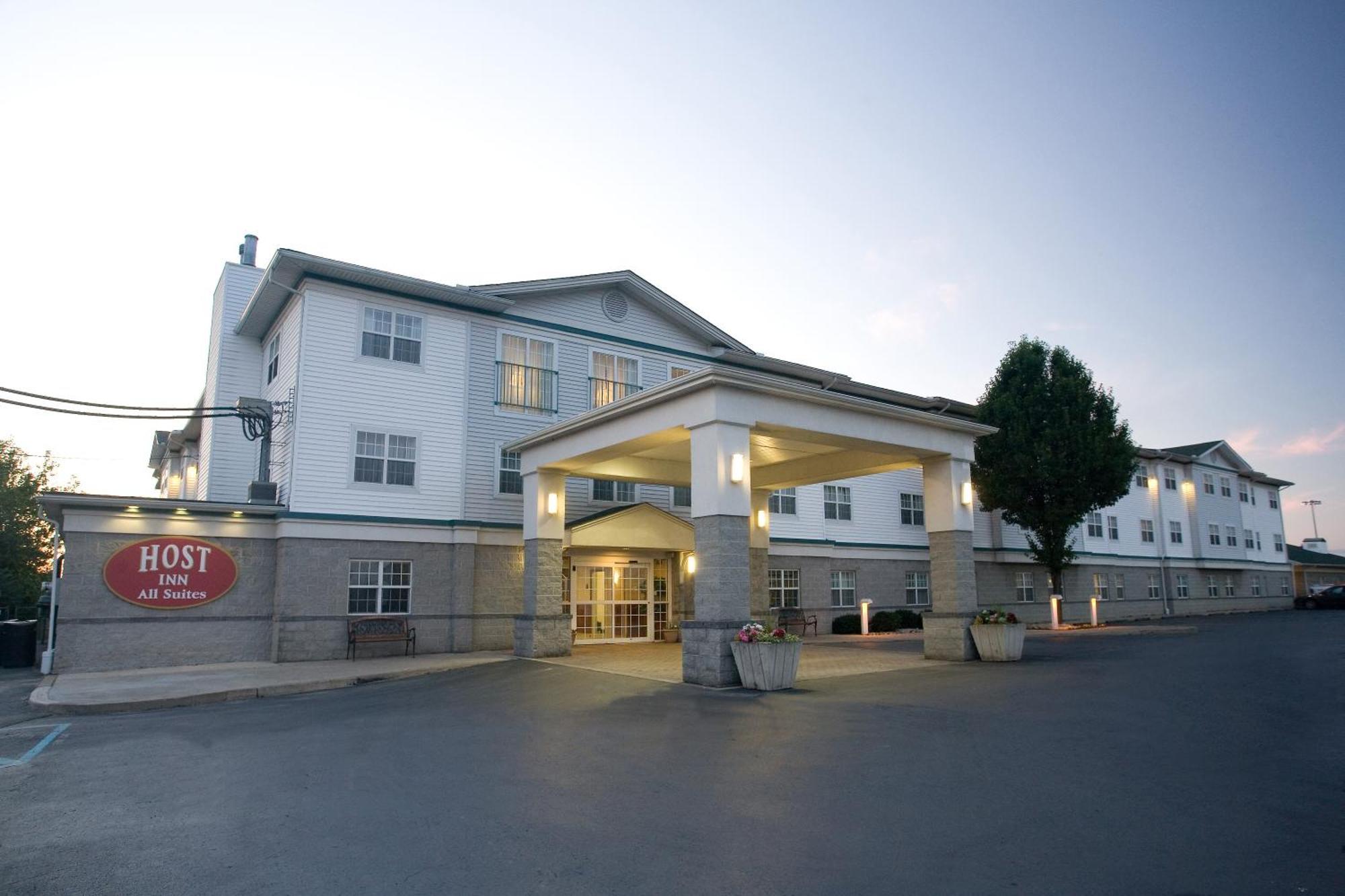 Host Inn An All Suites Hotel Уилкс Бар Екстериор снимка