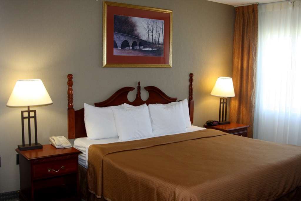 Host Inn An All Suites Hotel Уилкс Бар Стая снимка
