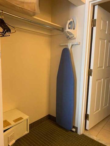 Host Inn An All Suites Hotel Уилкс Бар Екстериор снимка